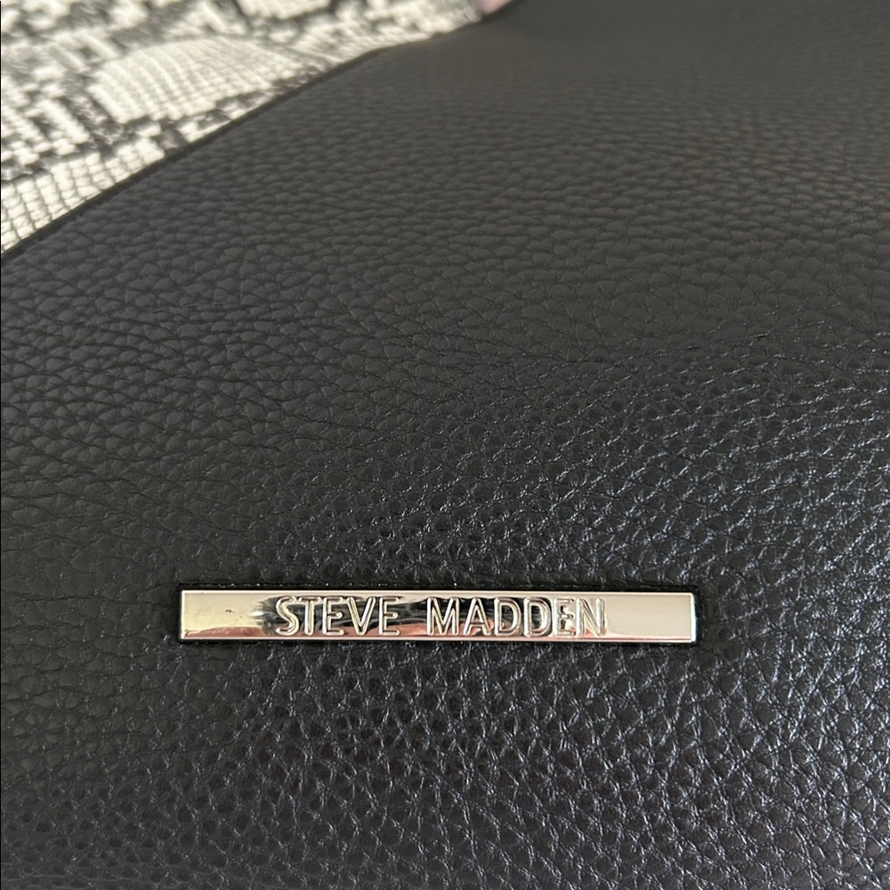 Steve Madden Black & Snake Skin Purse - NWOT - Picture 7 of 11